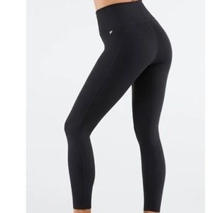 Define Power Hold Leggings in Night Owl